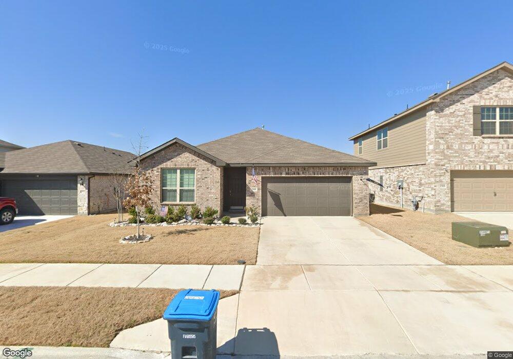 2908 Fox Trail Ln, Fort Worth, TX 76108 - photo 1