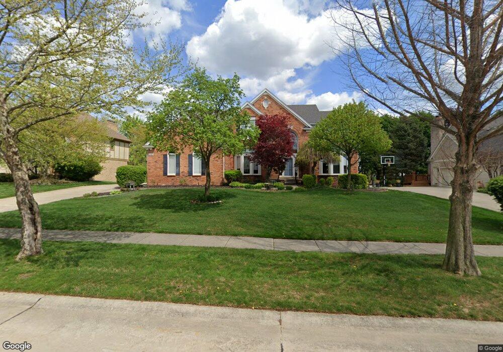 4148 Ledgestone Dr, Troy, MI 48098 - photo 1