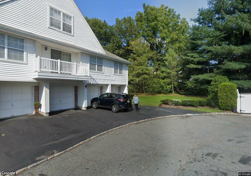 10-4 Vernon Ct unit 4, Waldwick, NJ 07463 - photo 1