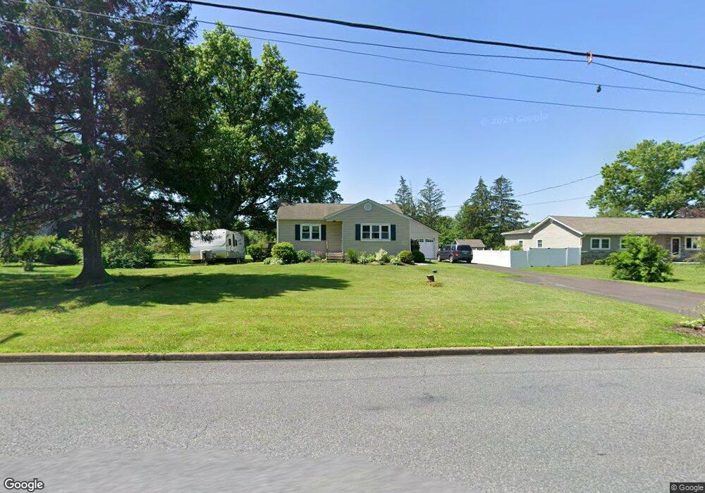 876 E Pumping Station Rd, Quakertown, PA 18951 - photo 1