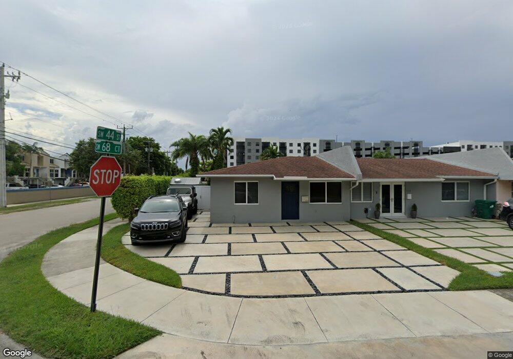 4314 SW 68th Ct, Miami, FL 33155 - photo 1