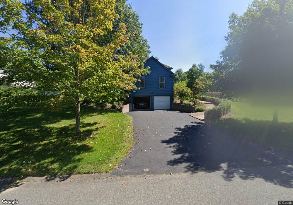 23 Summerfield Rd, Amherst, MA 01002 - photo 1