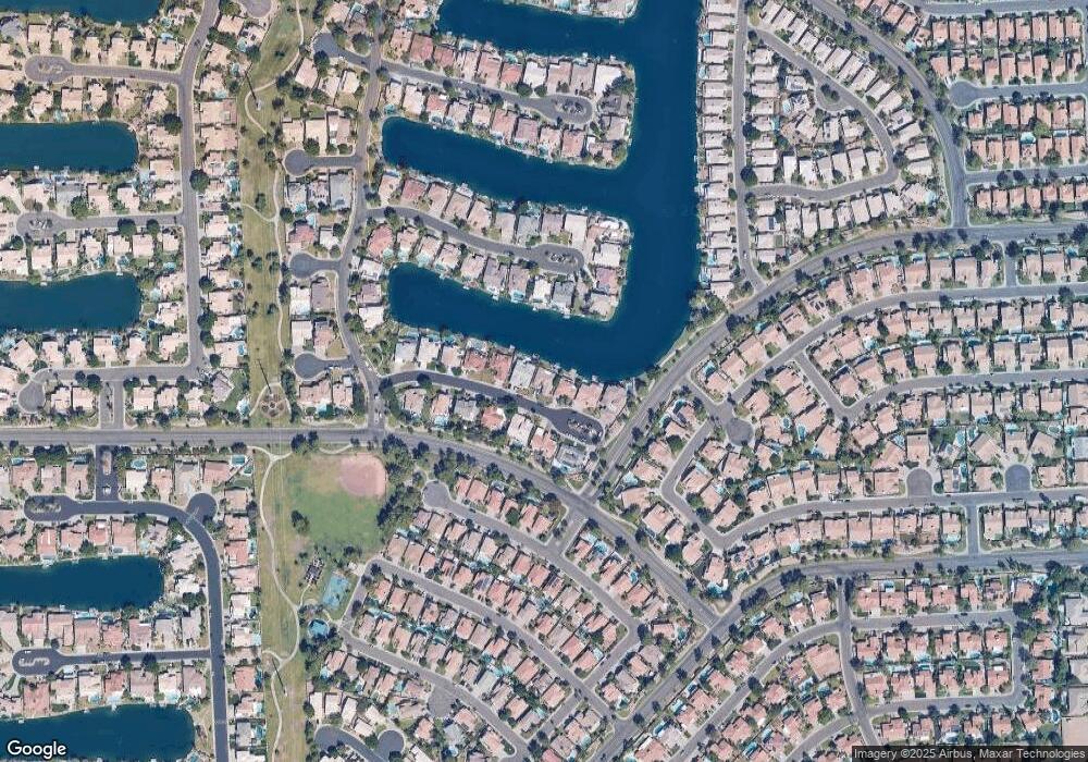 2120 E Freeport Ln, Gilbert, AZ 85234 - photo 1