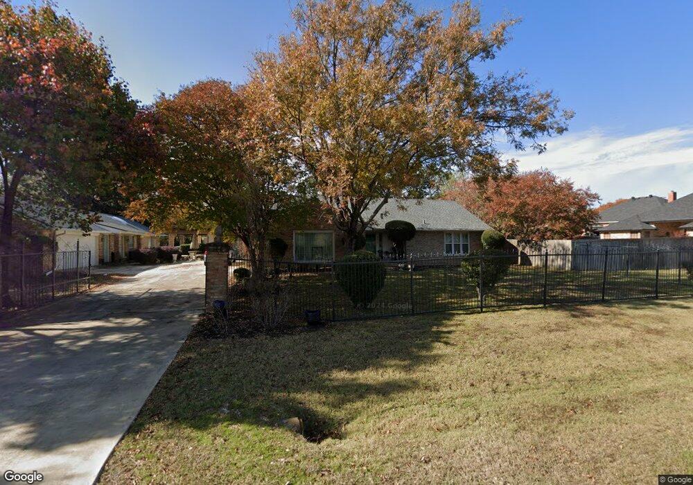 6417 Rogers Dr, North Richland Hills, TX 76182 - photo 1