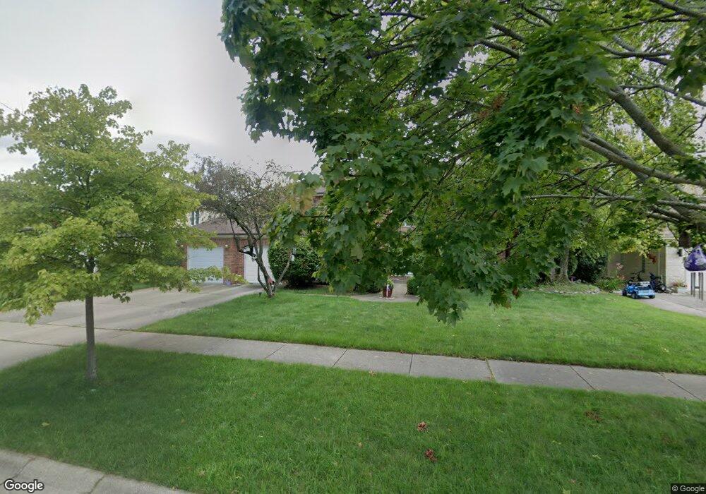 3913 Charlie Ct, Glenview, IL 60026 - photo 1