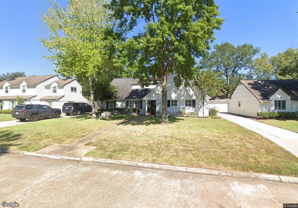 13918 Pebblebrook Dr, Houston, TX 77079 - photo 1