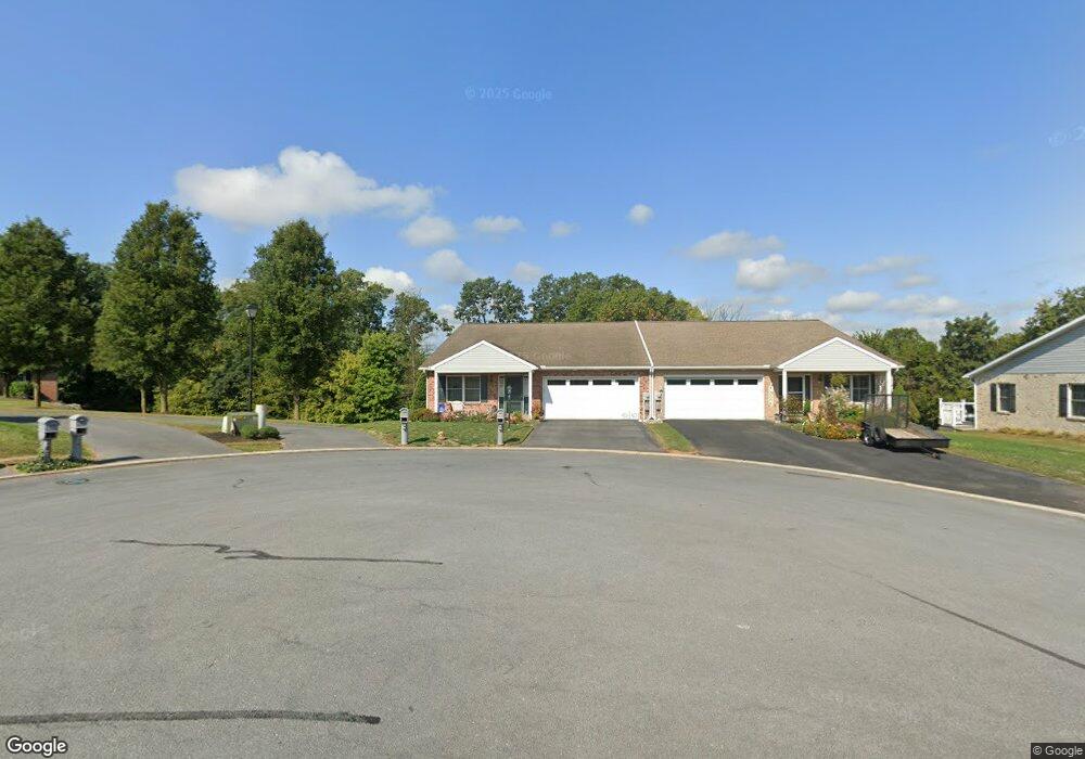 745 Fir Spring Dr, Waynesboro, PA 17268 - photo 1