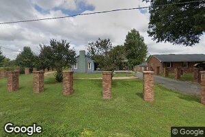 2084 Caudle Dr, Mount Airy, NC 27030