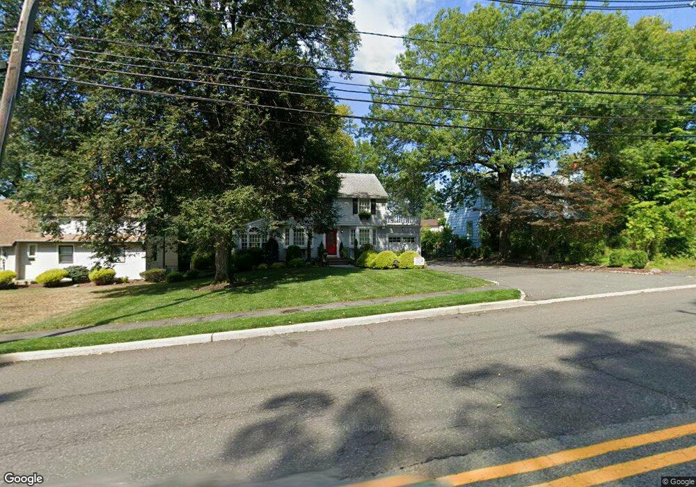 342 E Cedar St, Livingston, NJ 07039 - photo 1