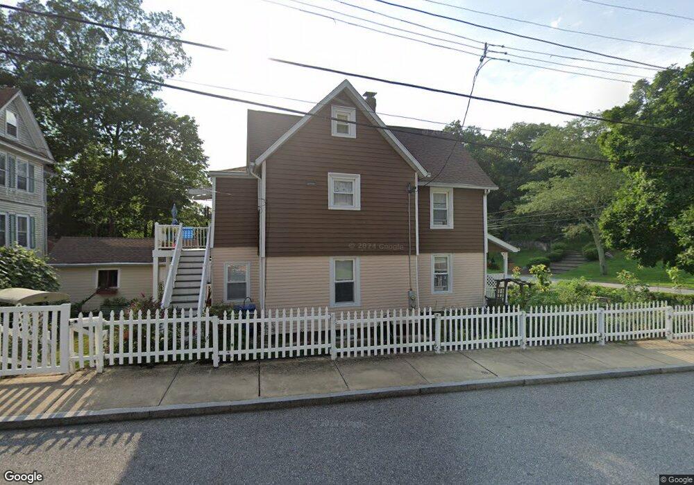 201 Rockwell St, Norwich, CT 06360 - photo 1