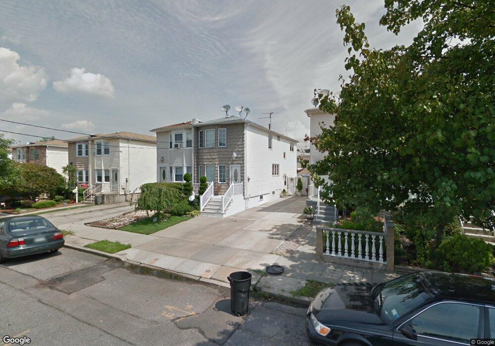 111 Labau Ave, Staten Island, NY 10301 - photo 1