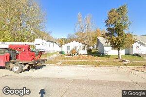 206 E Michigan Ave, George, IA 51237