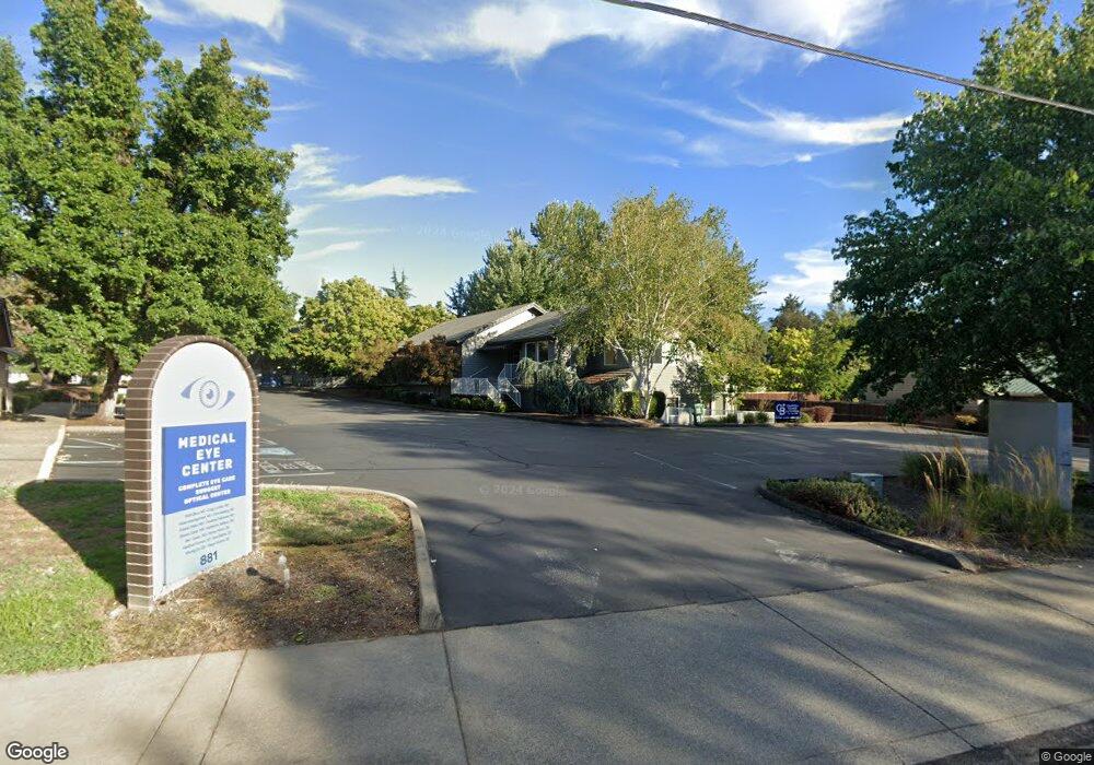 873 NE 7th St unit B, Grants Pass, OR 97526 - photo 1