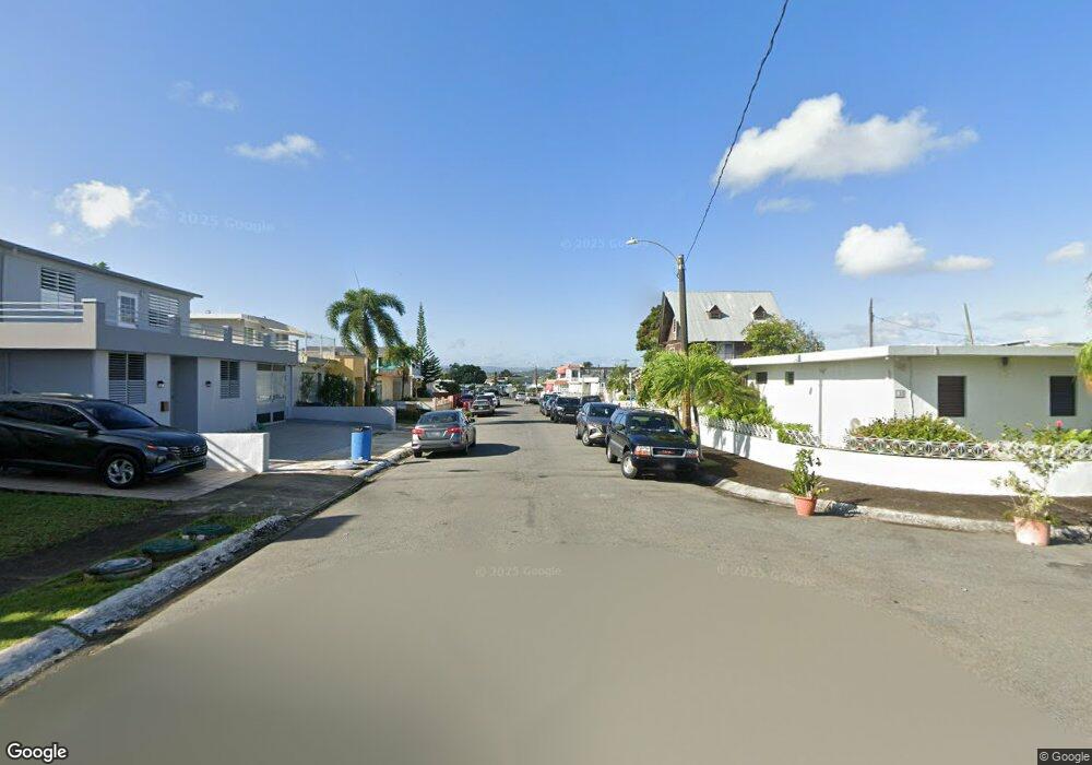 V6 Calle Coral, Bayamon, PR 00956 - photo 1