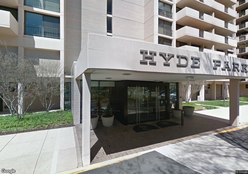 Hyde Park Condominium unit 1205, Arlington, VA 22203 - photo 1