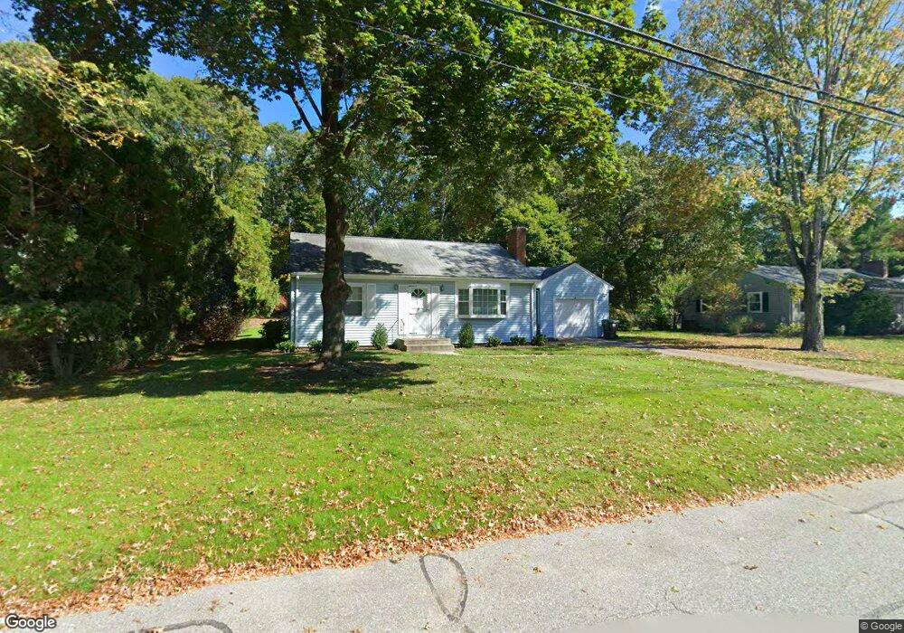 28 Arnold Dr, Cumberland, RI 02864 - photo 1