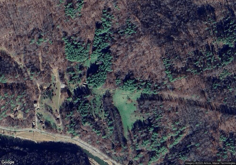 4557 Us Hwy 19w, Burnsville, NC 28714 - photo 1