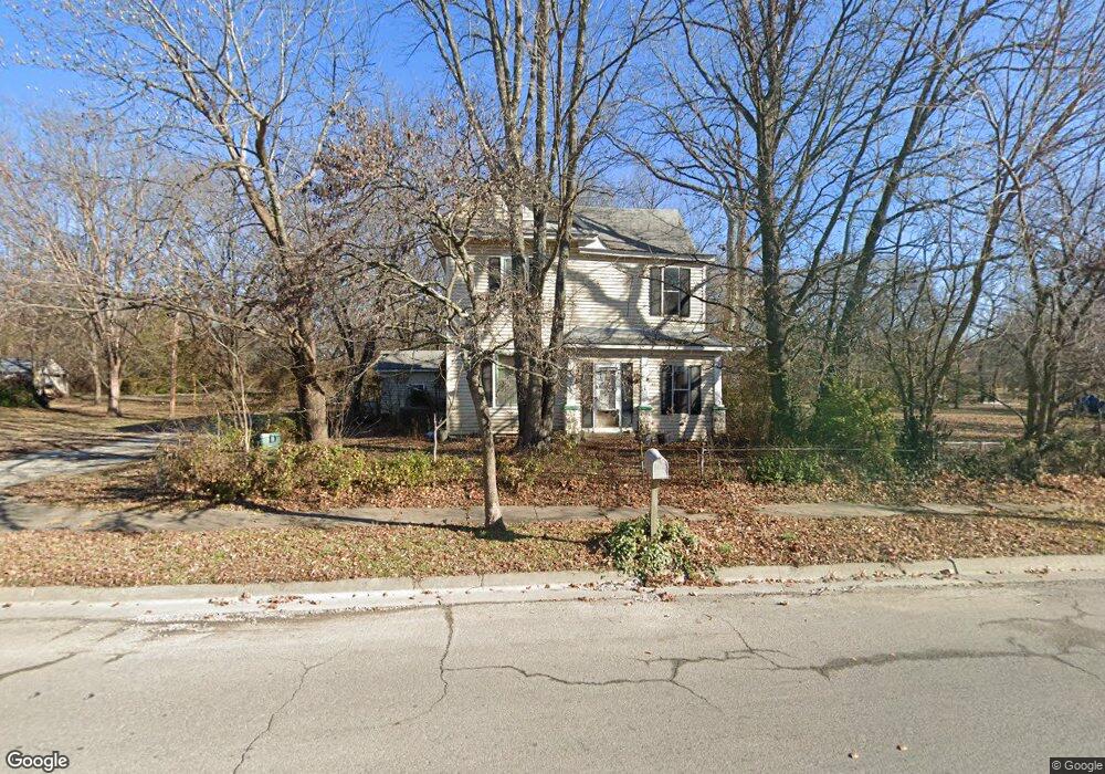 1018 S 21st St, Parsons, KS 67357 - photo 1