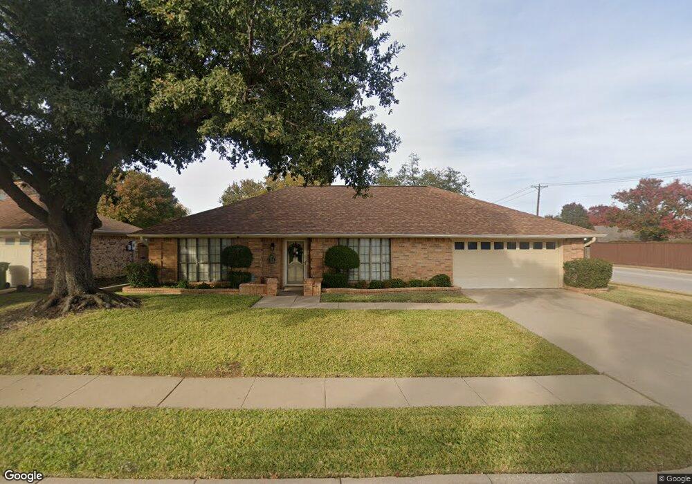 2517 Rochester Ct, Bedford, TX 76022 - photo 1