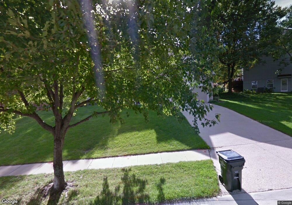 13936 W 76th Cir, Shawnee, KS 66216 - photo 1