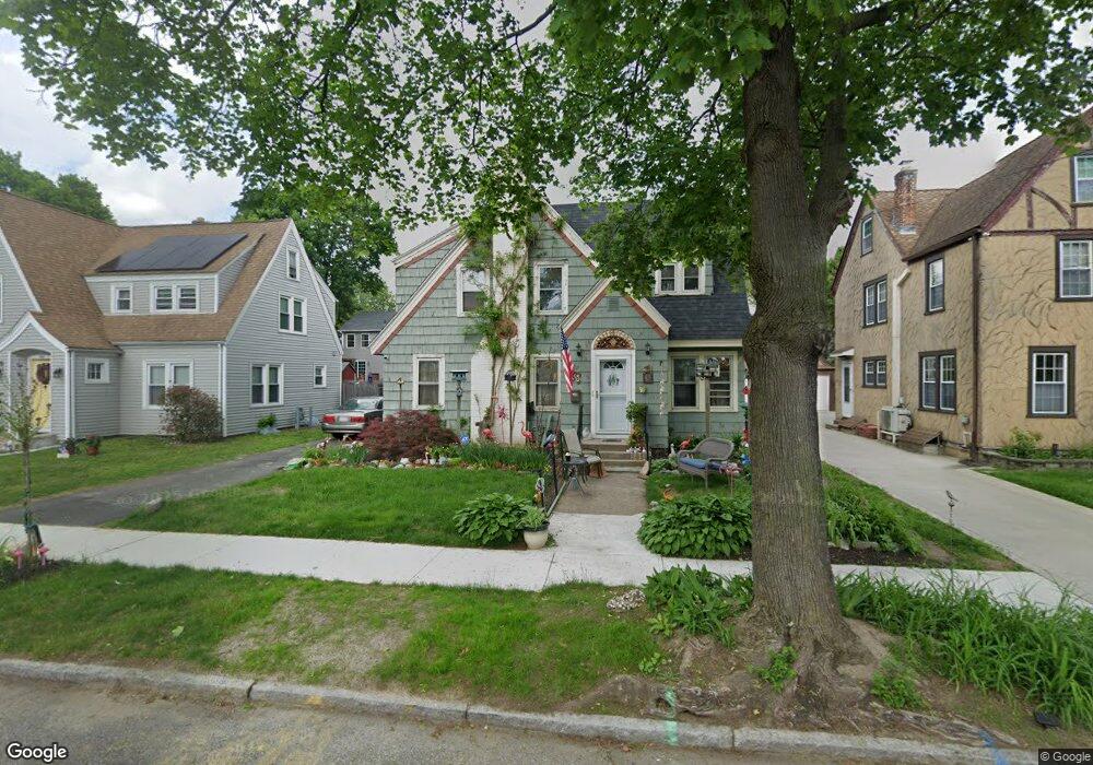 95 Wayne St, Springfield, MA 01118 - photo 1