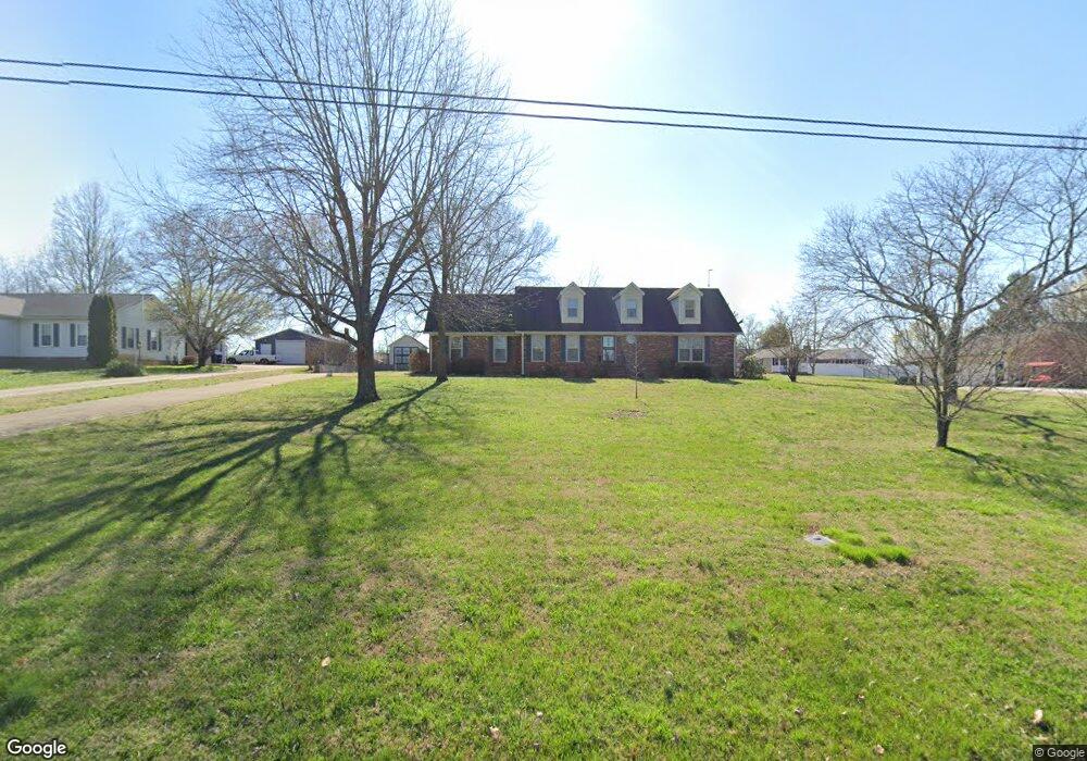 102 Cardinal Hill Rd, Shelbyville, TN 37160 - photo 1