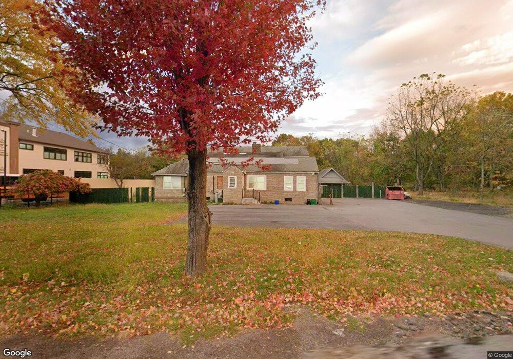 256 Viola Rd, Monsey, NY 10952 - photo 1