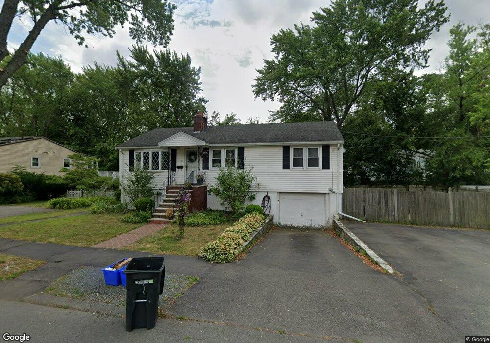 10 Meadowbrook Rd, Saugus, MA 01906 - photo 1