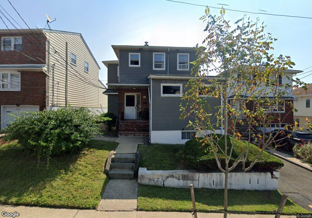 525 Hackensack St, Carlstadt, NJ 07072 - photo 1