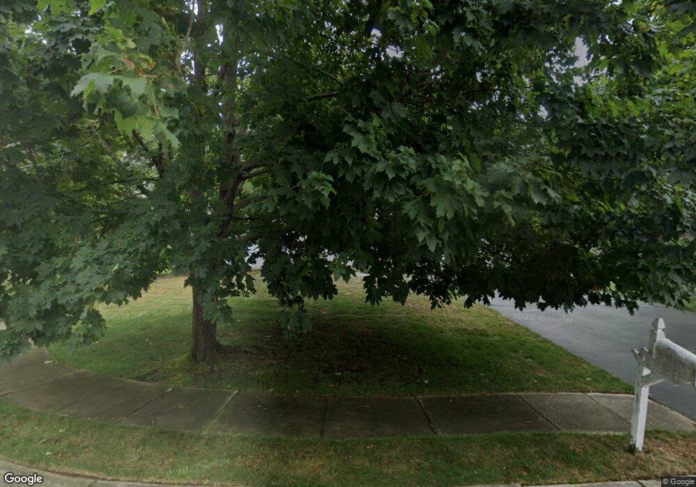 16 Lillian Ct, Warwick, RI 02886 - photo 1