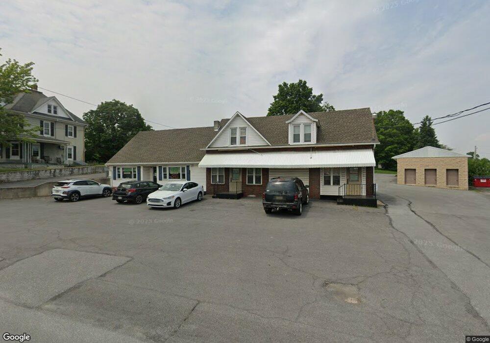 609 Lincoln Way W unit D, Chambersburg, PA 17201 - photo 1