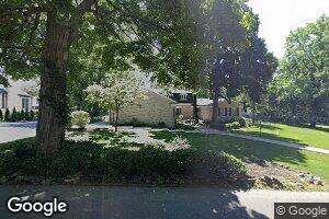 629 S Woodscrest Dr, Bloomington, IN 47401