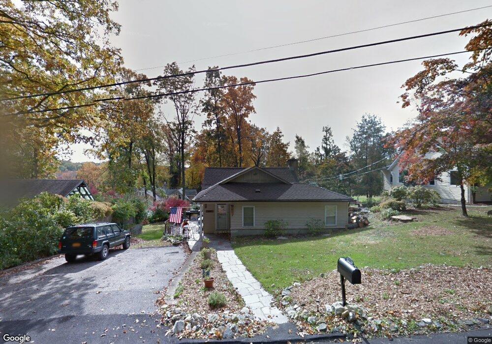 1785 Lawrence Rd, Mohegan Lake, NY 10547 - photo 1