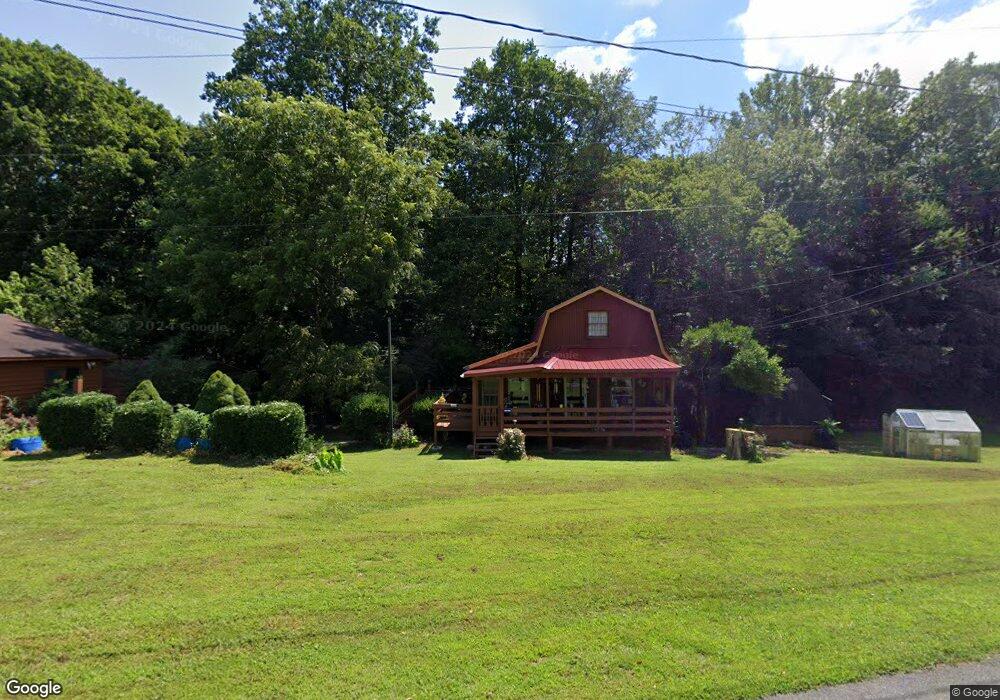 396 Sutton Rd, Ellijay, GA 30540 - photo 1