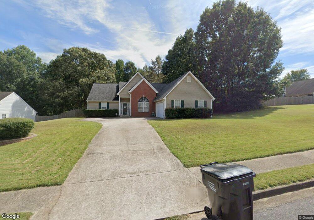 2220 Pemberton Point unit 1, Buford, GA 30519 - photo 1