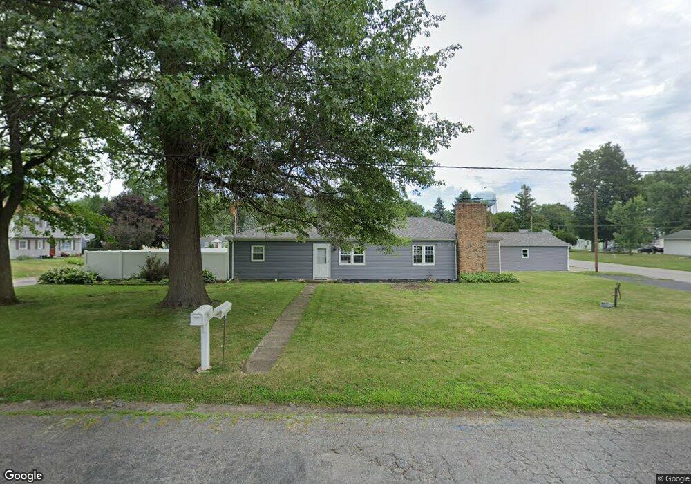 211 E 10th St, La Porte, IN 46350 - photo 1