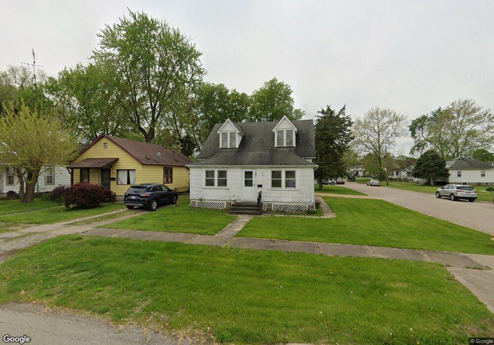 601 Oklahoma Ave, Lincoln, IL 62656 - photo 1