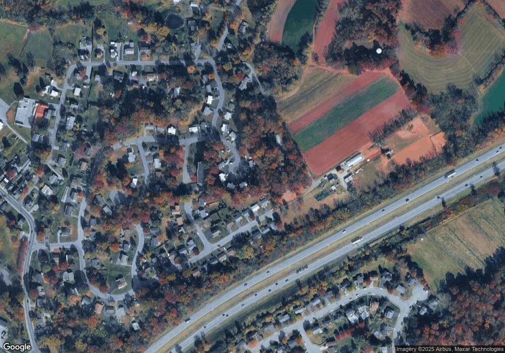 10 Stacey Ct, Stevens, PA 17578 - photo 1