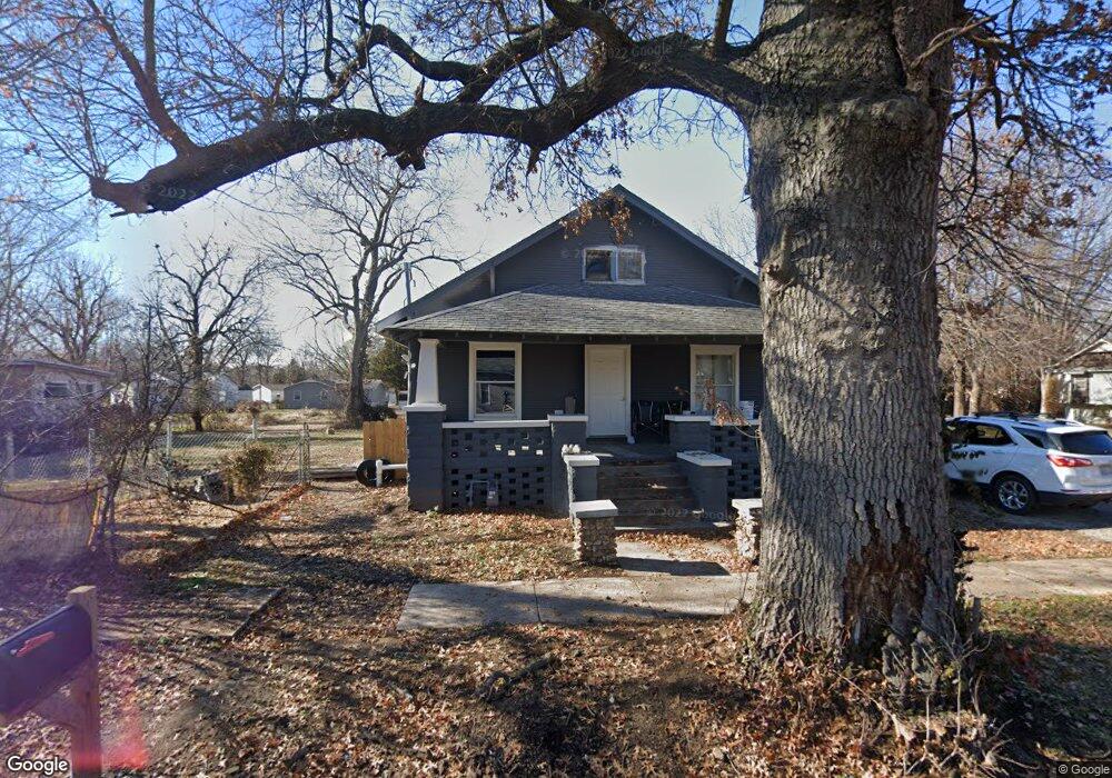 401 S 27th St, Parsons, KS 67357 - photo 1