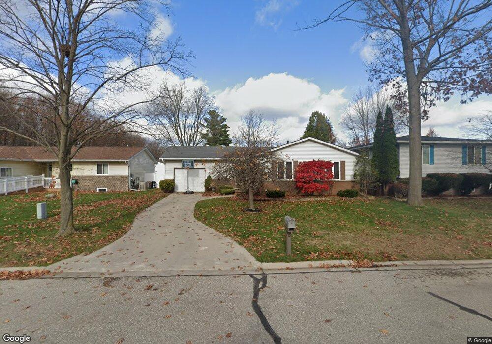 1437 Old Squire Ln, Port Huron, MI 48060 - photo 1