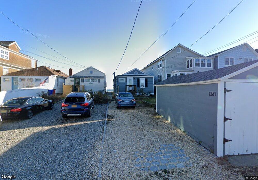 1281 Fairfield Beach Rd, Fairfield, CT 06824 - photo 1