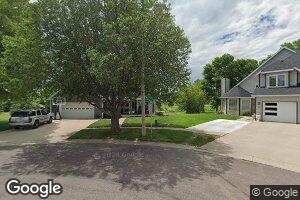 703 Fairway Cir, Dell Rapids, SD 57022