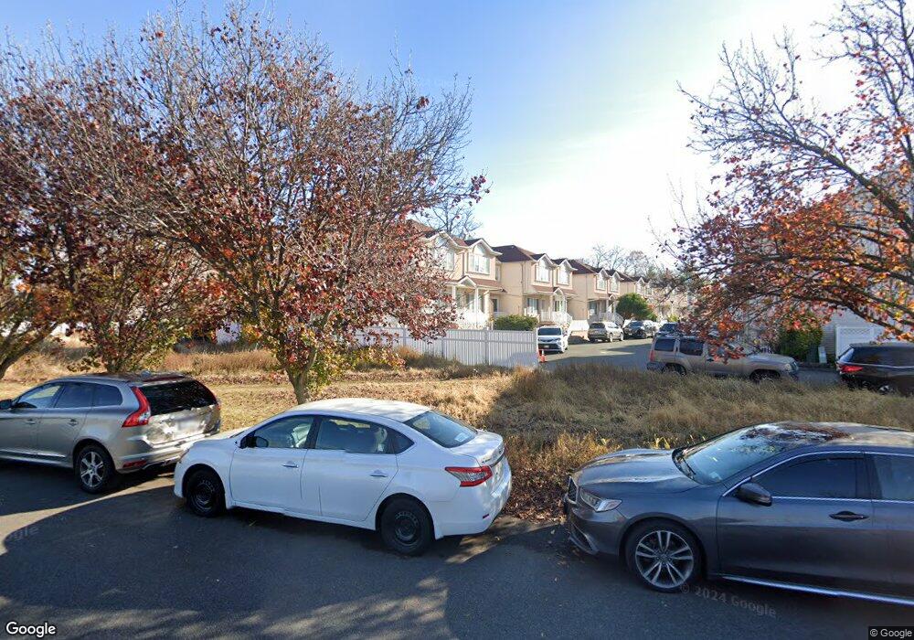 41 Chesterfield Ln, Staten Island, NY 10314 - photo 1