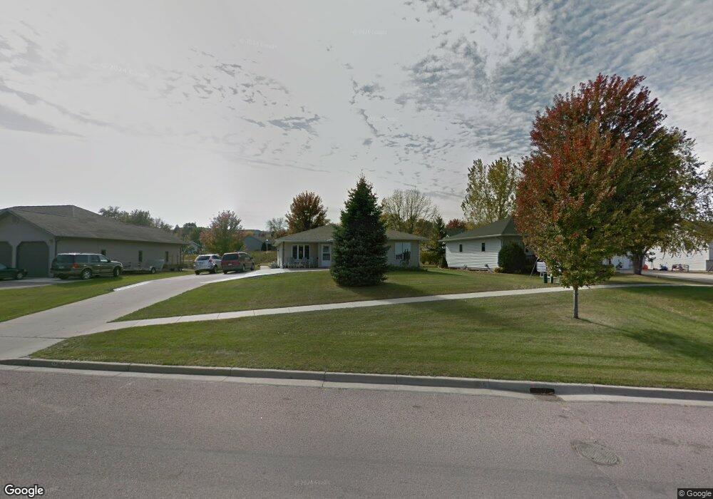 2415 N Broadway St, New Ulm, MN 56073 - photo 1