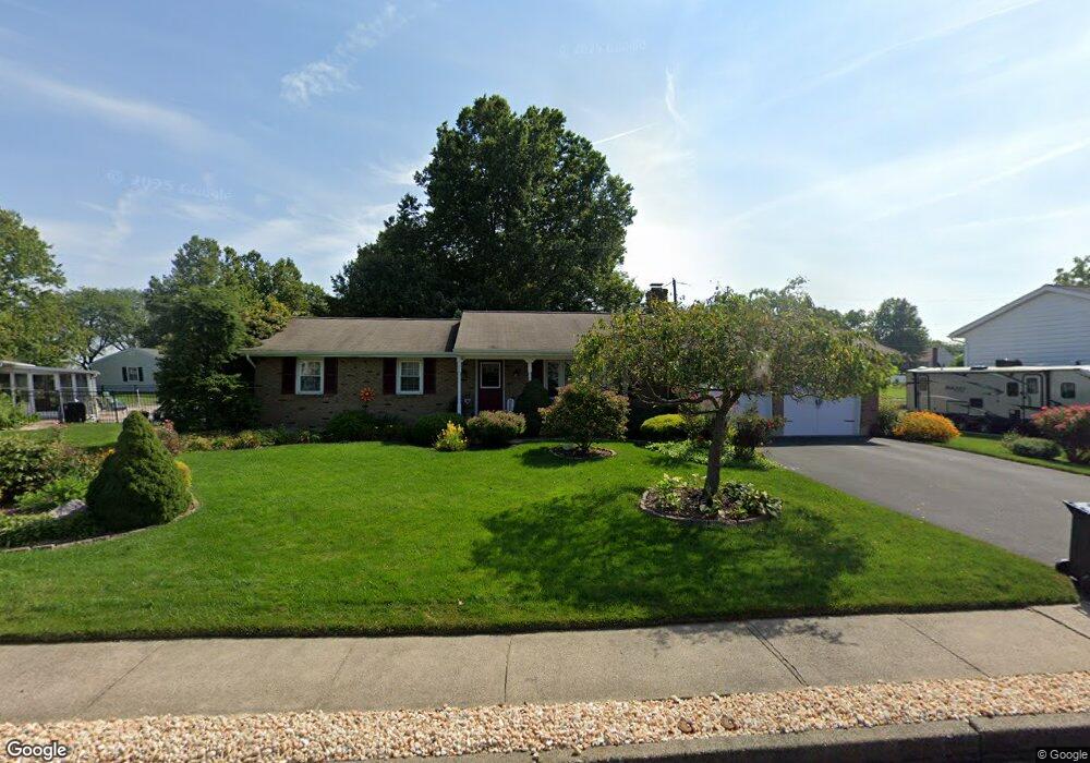 69 Hickory Dr, Quakertown, PA 18951 - photo 1