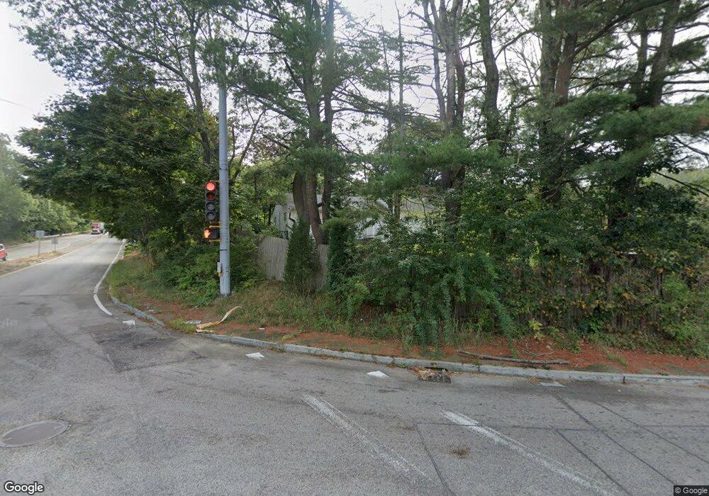241 East St, Hingham, MA 02043 - photo 1