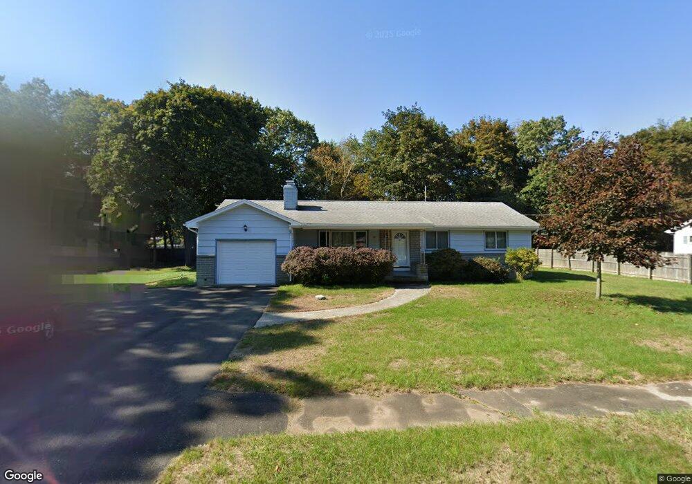 69 Coronet Cir, Feeding Hills, MA 01030 - photo 1