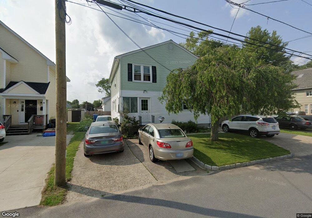 91 Appleton St, Cranston, RI 02910 - photo 1