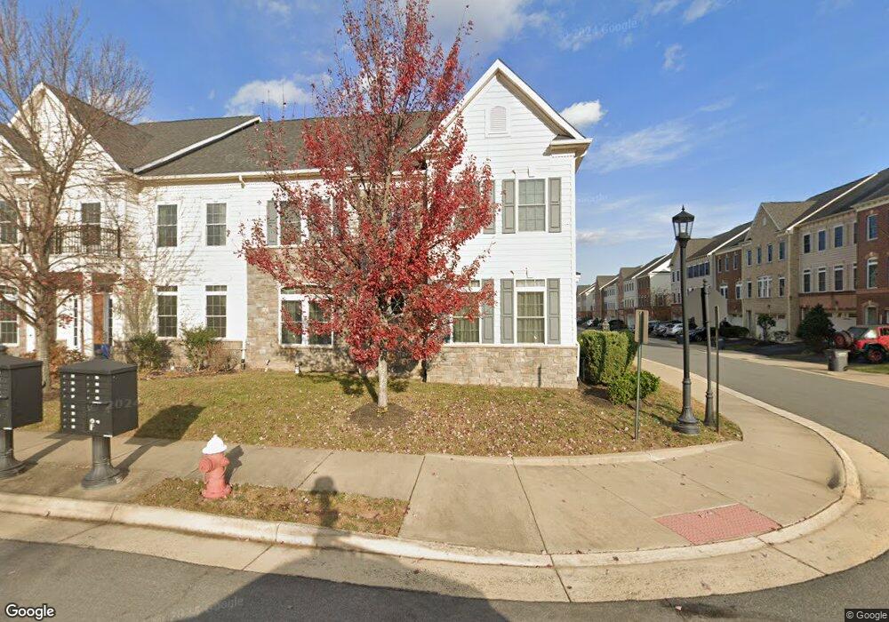 42584 Offenham Terrace, Chantilly, VA 20152 - photo 1