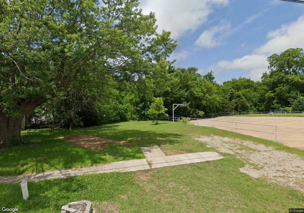 13 E St NE, Ardmore, OK 73401 - photo 1